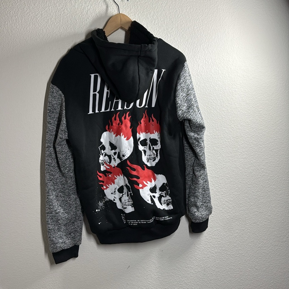 Reason skulls fleece lined hoodie - Picture 2 of 7